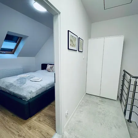 Lipowe Zacisze Apartament *