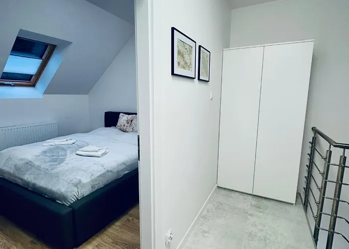 Lipowe Zacisze 아파트 *